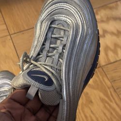 Blue & sliver air max’s size 13