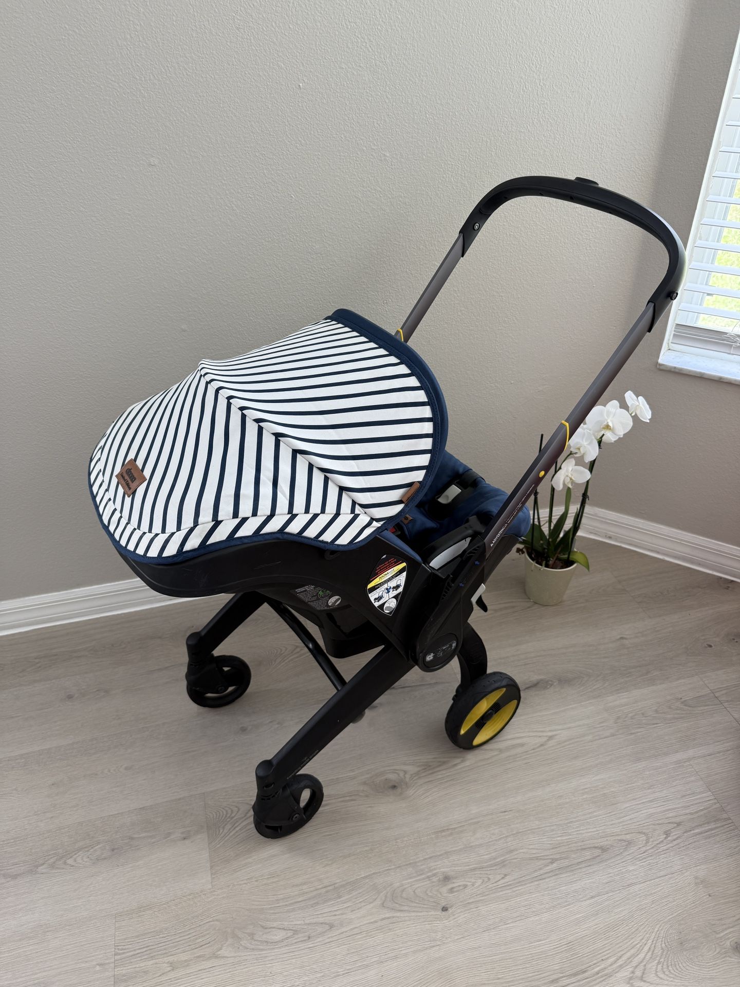 Doona Baby Stroller ONLY - Limited Edition Blue