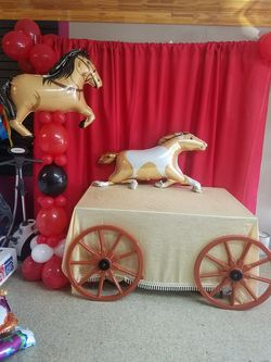 Western / Cowboy/Cowgirl party decor
