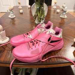 Nike KD 4 Aunt Pearl