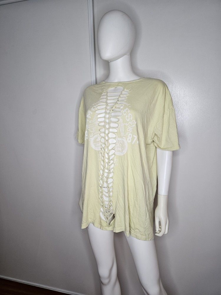 Forever 21 Stylish Pastel Yellow Women's Top with Cut-Out Design Size SM