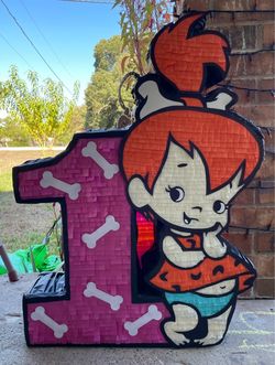 Custom piñatas