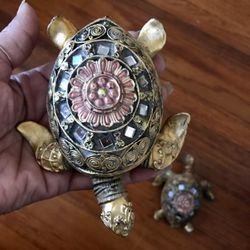 Turtle Decor