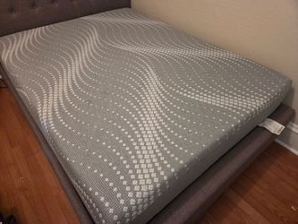 Bed with Headboard and Footboard included