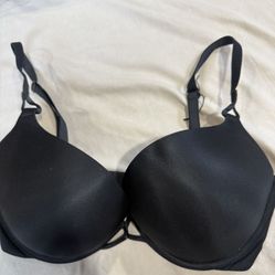 Victoria’s Secret Push-Up Bra Size 34D