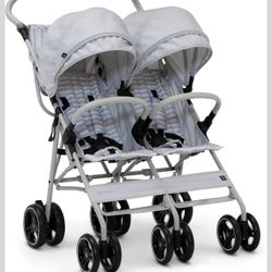 Side-by-Side Double Umbrella Stroller Gap