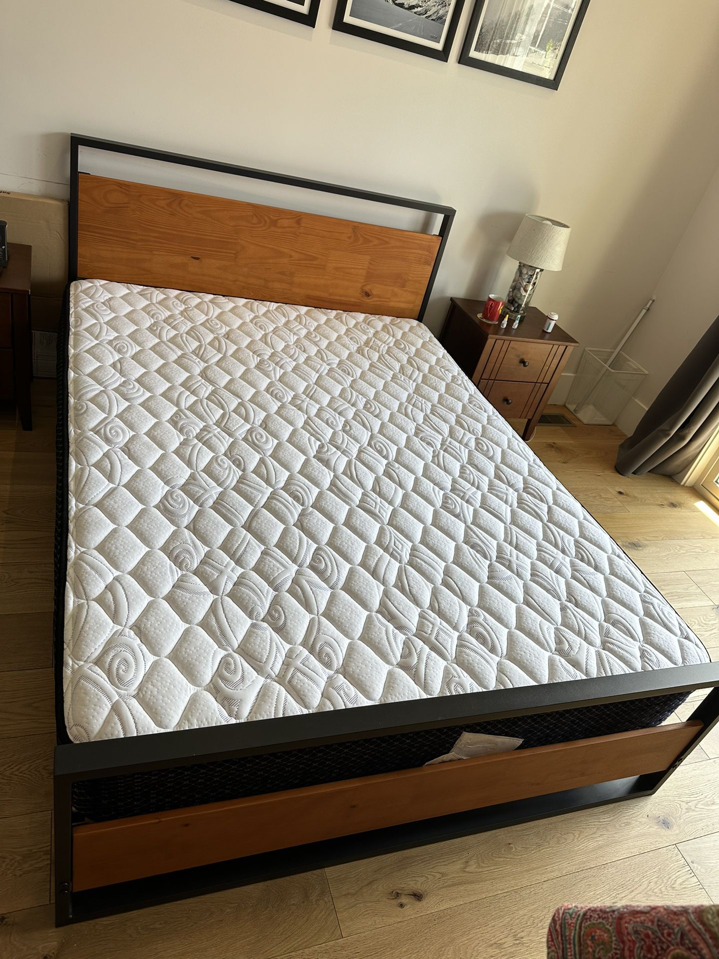 Queen Mattress with lumbar Support And Bed Frame