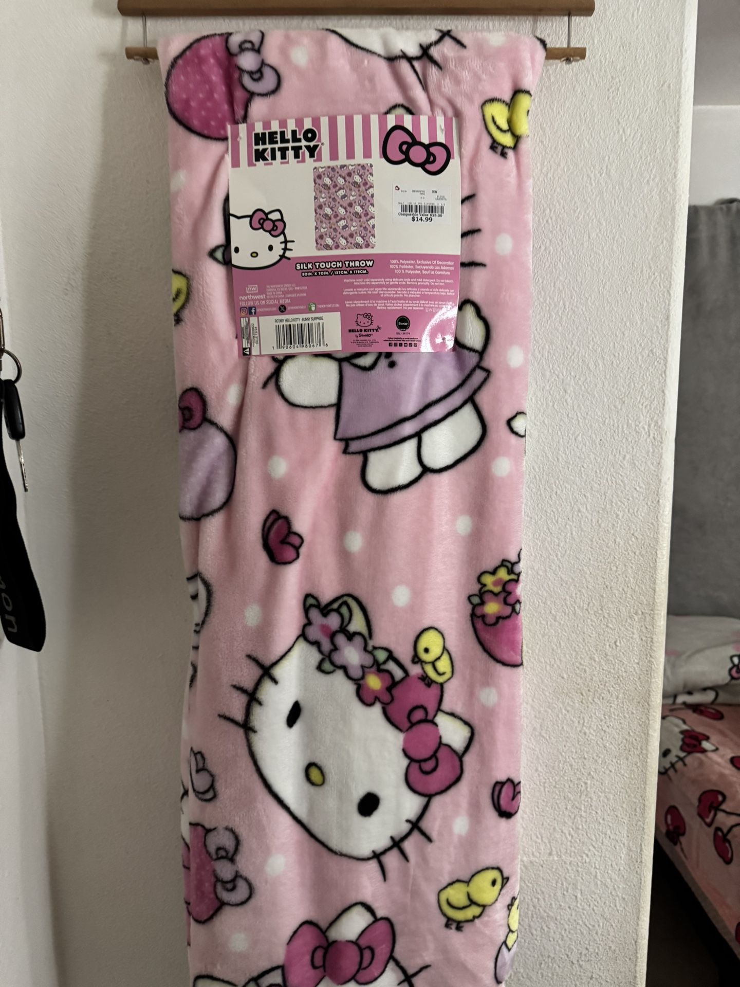HELLO KITTY BLANKETS‼️