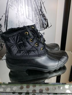 spery boots size 9