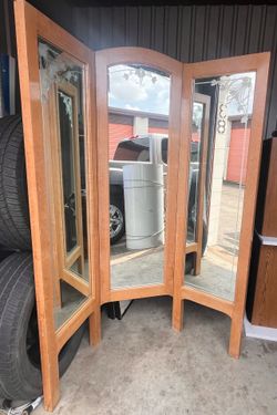 Floor Length Triple Mirror 72” Tall