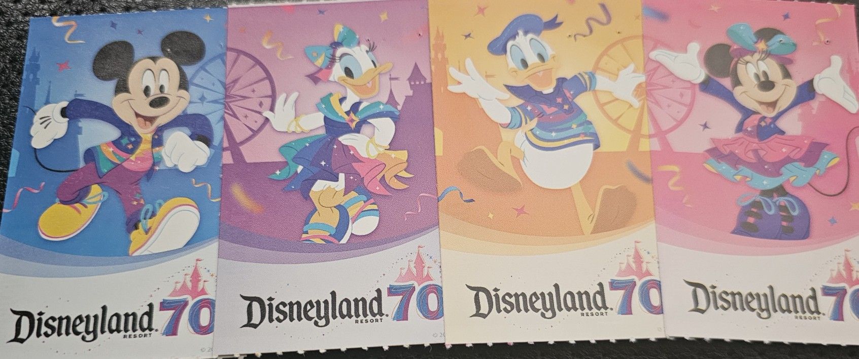 π«π° Disneyland Or CA Adventure 1-Day Tickets π«π°