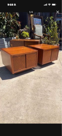 Mid Century 26 x 26 20 tall made by Lane solid wood Endtables