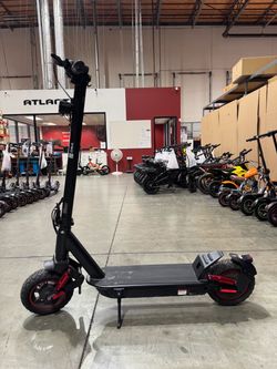Electric scooter