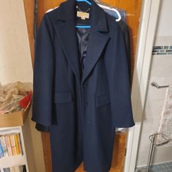 Brand New Coat Great For Cold Weather 
