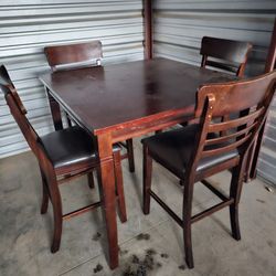 Kitchen Table With 4 Chairs Make Offer