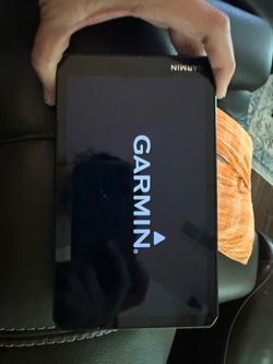 Garmin dēzl OTR720 7” Truck GPS  Like New $325