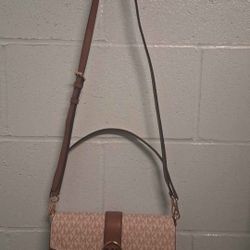 Small Michael Kors Crossbody Purse