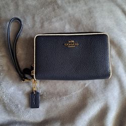Navy Blue Coach Wristlet Wallet 