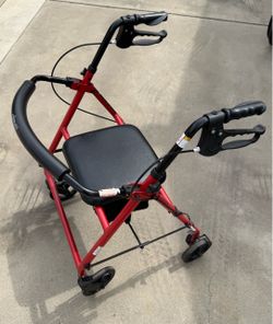 Drive Medical 4-Wheel Rollator Walker