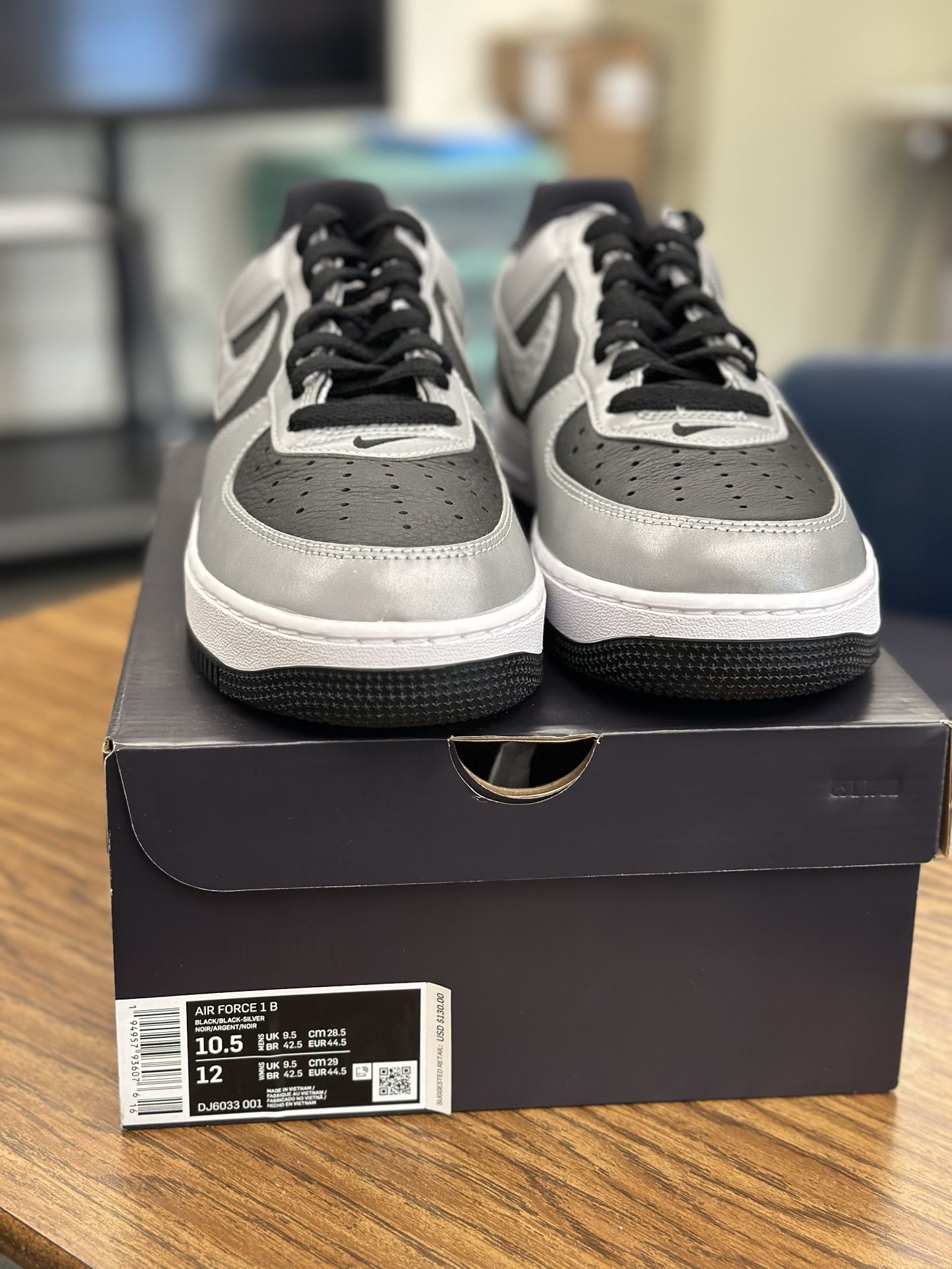Nike Air Force 1 Low Silver Snake Size 10.5