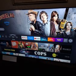 32-in Smart TV With Remote Just Like New $60