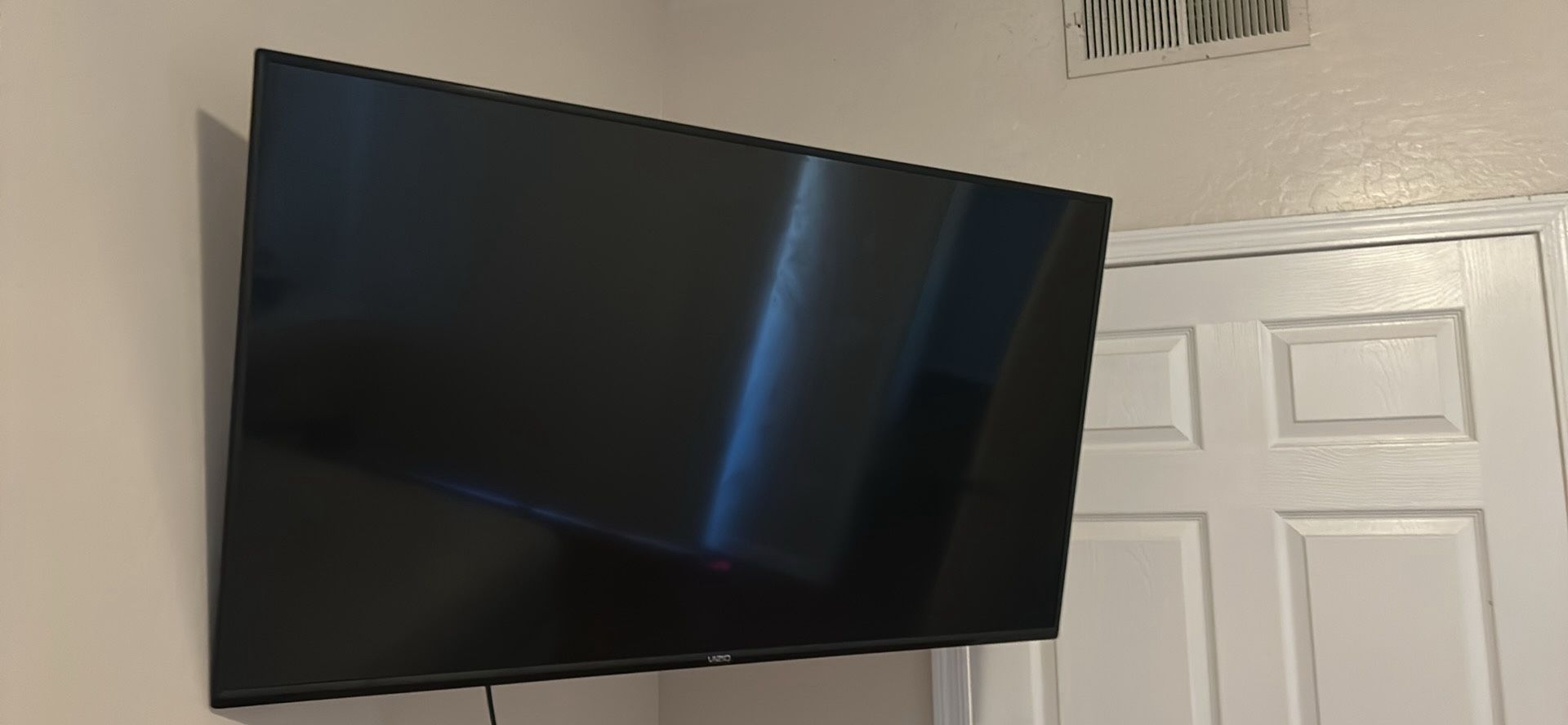 45 Inch Vizio Smart Tv With Mount $150