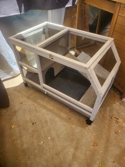 Pet house enclosure  For small pets