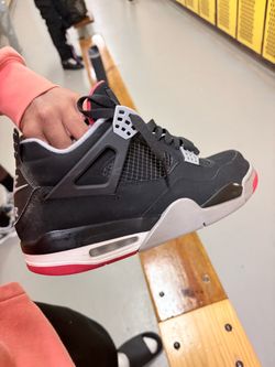 Jordan 4s