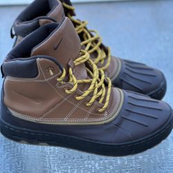 Nike ACG Woodside Duck Boots Brown/Black - Circa 2011
