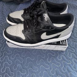 Used Air Jordan 1 Low Shadow Size 12 $60