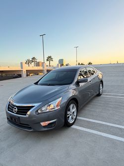 Nissan Altima SV 2014
