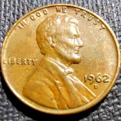 1962-D Lincoln Memorial Penny 1-Cent In very Good Circulated Condition.