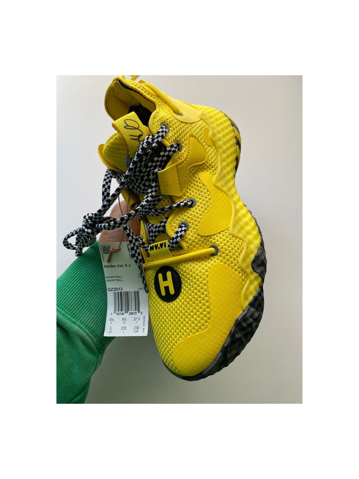 adidas Boost Harden Vol. 6 Basketball Shoes Yellow/Black Men’s Sz 5 New No Box