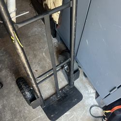 Milwaukee P-Handle hand truck