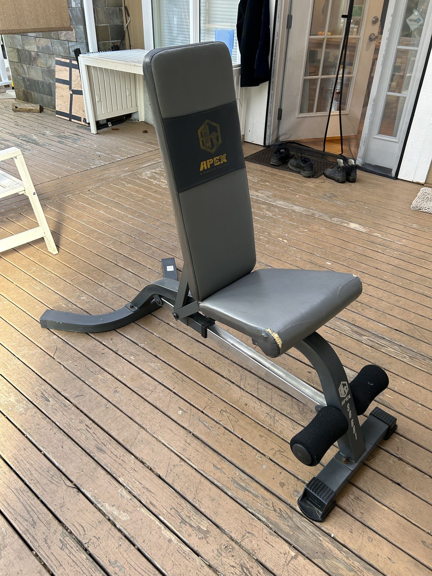 Apex Adjustable Weight Bench for Sale in Redmond, WA OfferUp