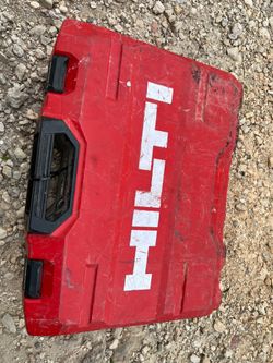 Hilti te-70 avr hammer drill