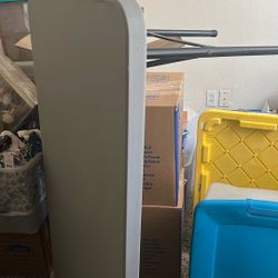 Portable workbench