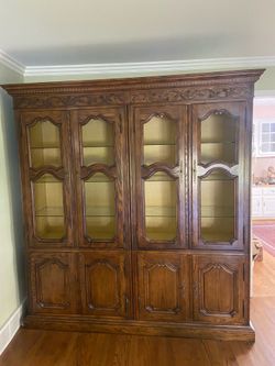 FREE    China cabinet