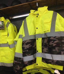 Class 3 High Visibility Jacket Camo Bottom
