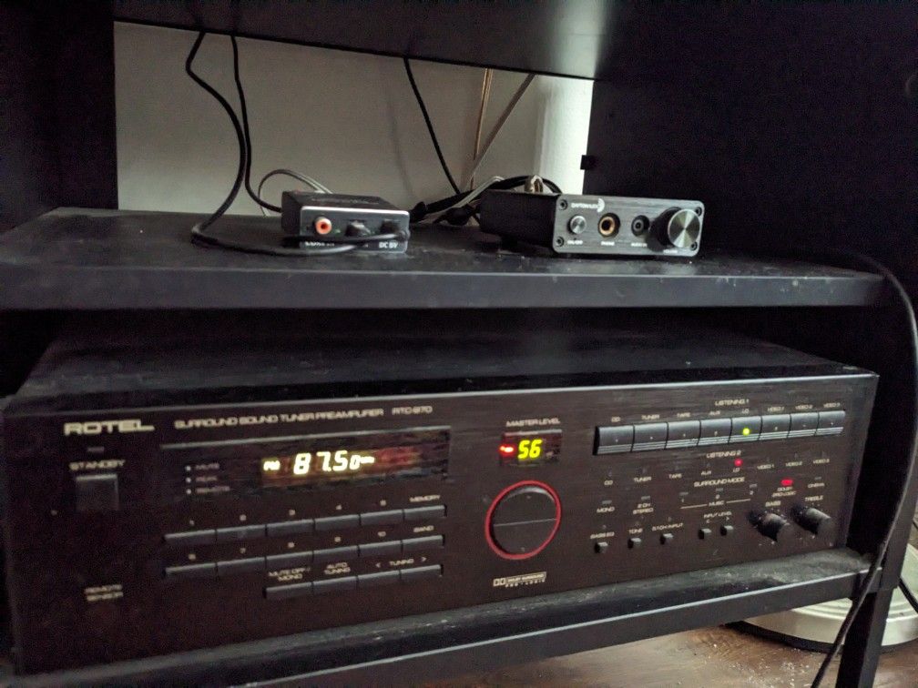 ROTEL RTC 970 A/V PREAMPLIFIER with 2 Speakers Yamaha NS-A636 for Sale ...