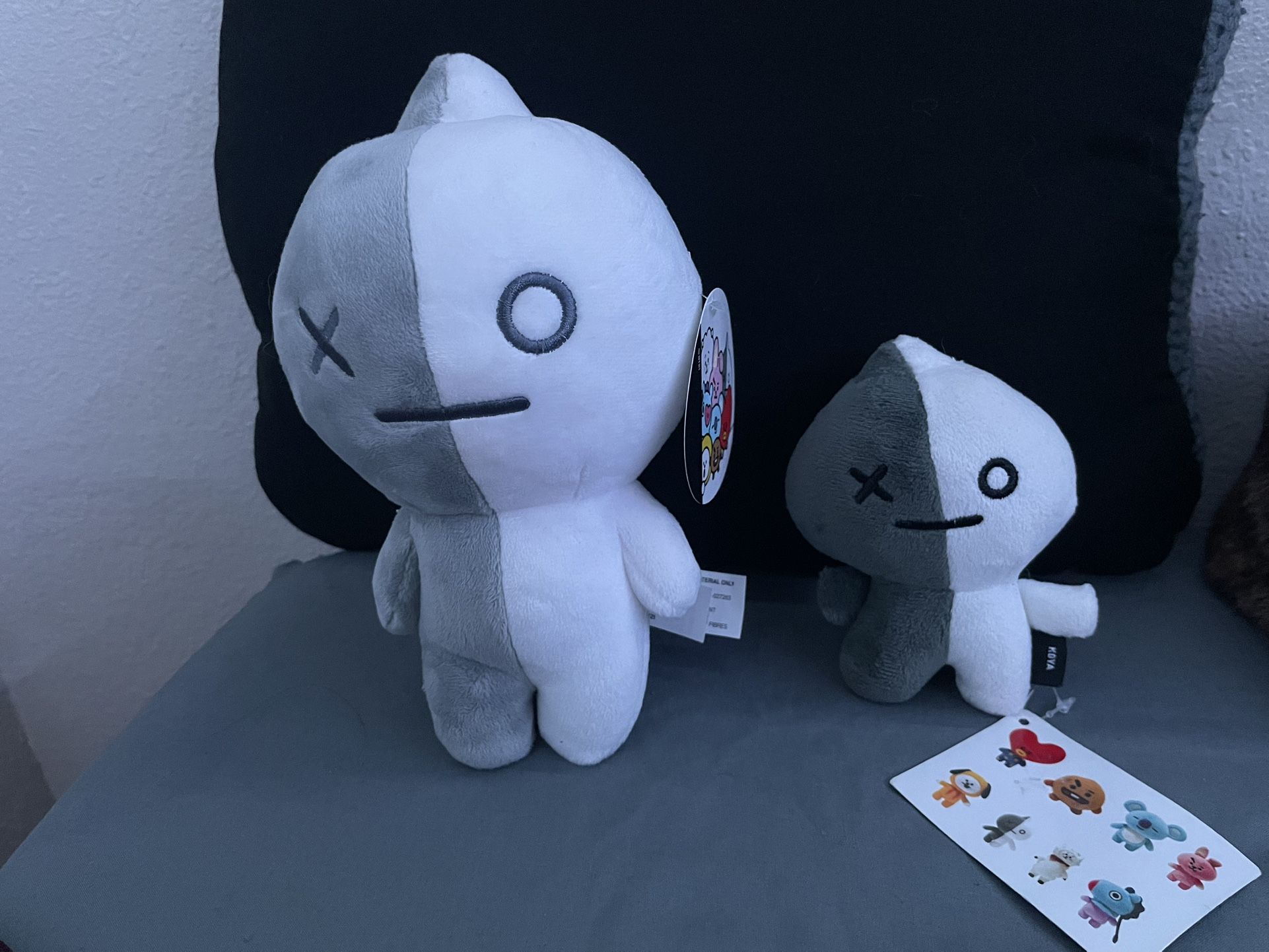 BT21 Van Plush Limited Edition and BT21 Van Keychain