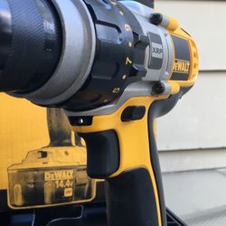 DEWALT 14.4V