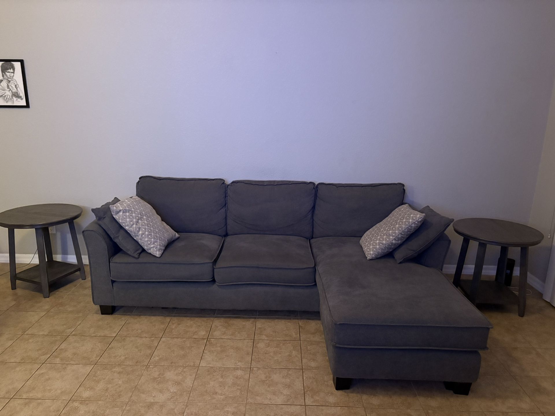 Sleeper Couch With 3 Tables