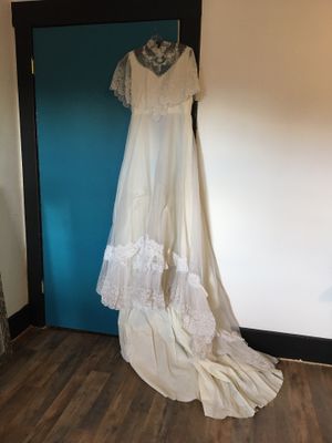 New And Used Wedding Dress For Sale In Carson Ca Offerup