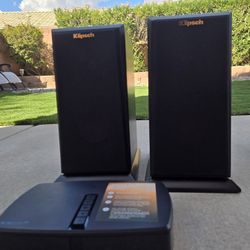 2 Klipsch Speakers Set