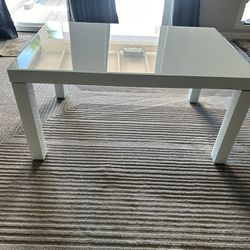 Contemporary Mirrored White Finished Coffee Table. 
