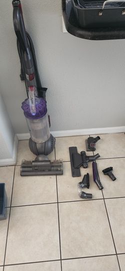 Dyson Animal 2 with Accessories