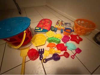 Beach toys