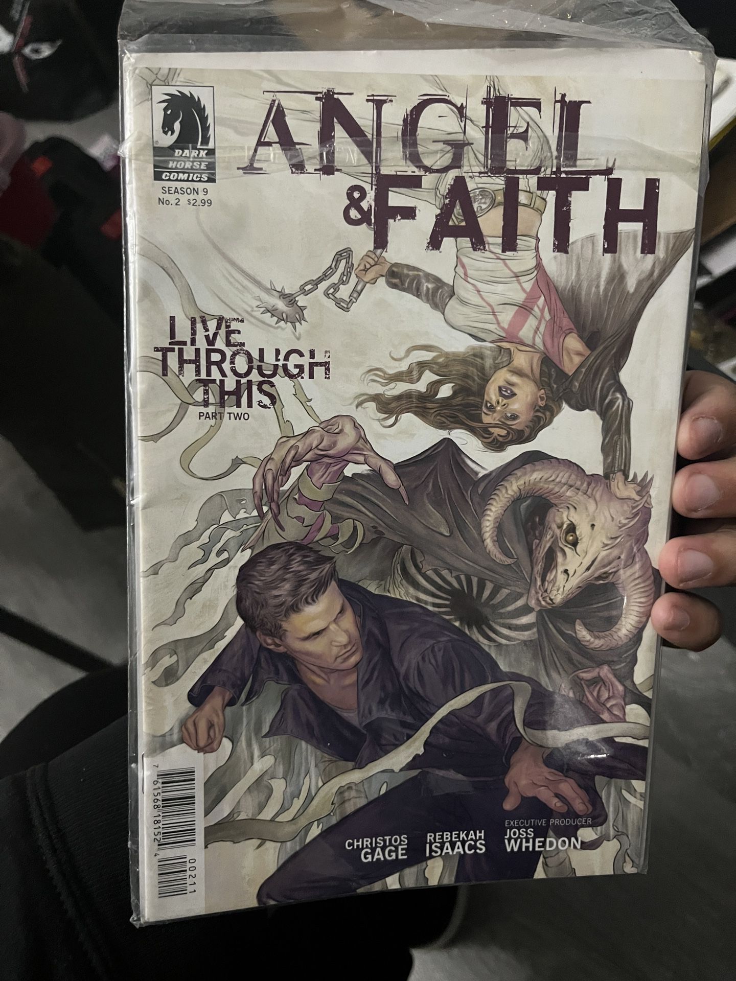 ( SIGNED ) ANGEL FAITH comic book issue 1, 2