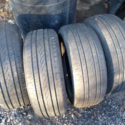 Set of Matching Used Tires -Yokohama 215/60 R16